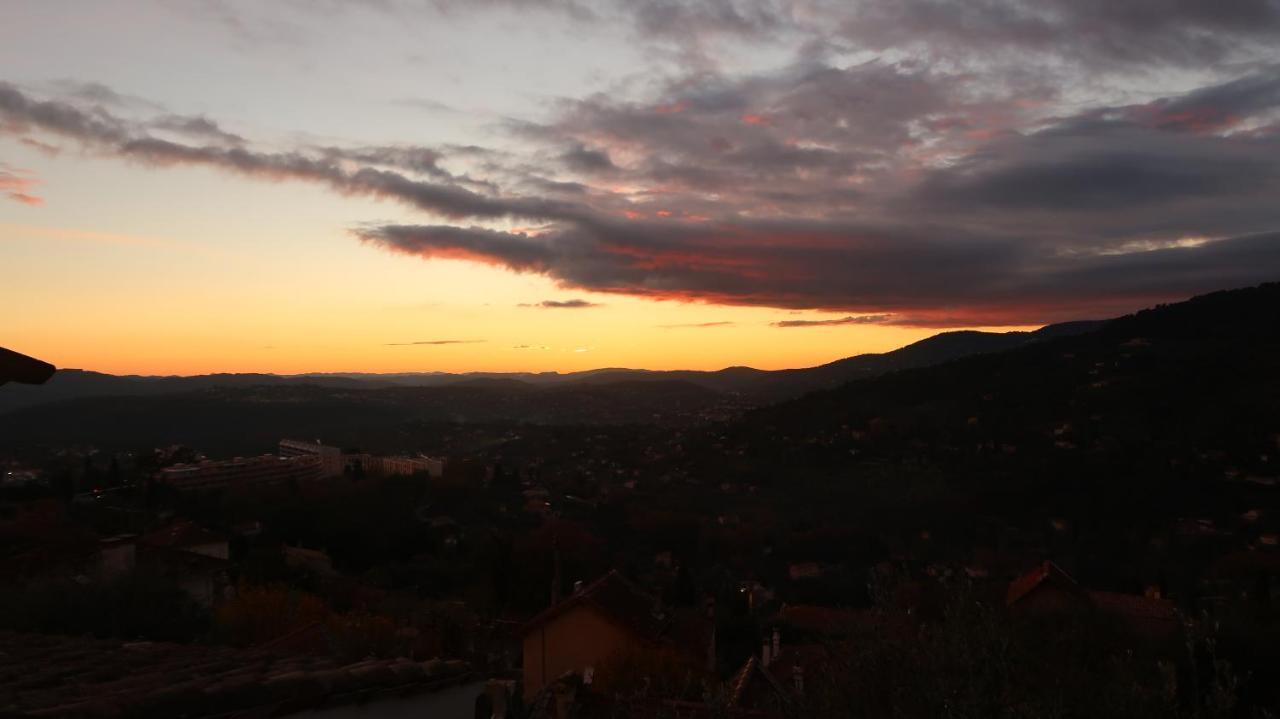 Appartement Spacieux Et Chaleureux A Grasse Exteriér fotografie